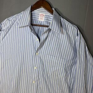 Brooks Brothers Traditional Fit Non Iron Blue Stripe Button Shirt Mens 17 1/2 34